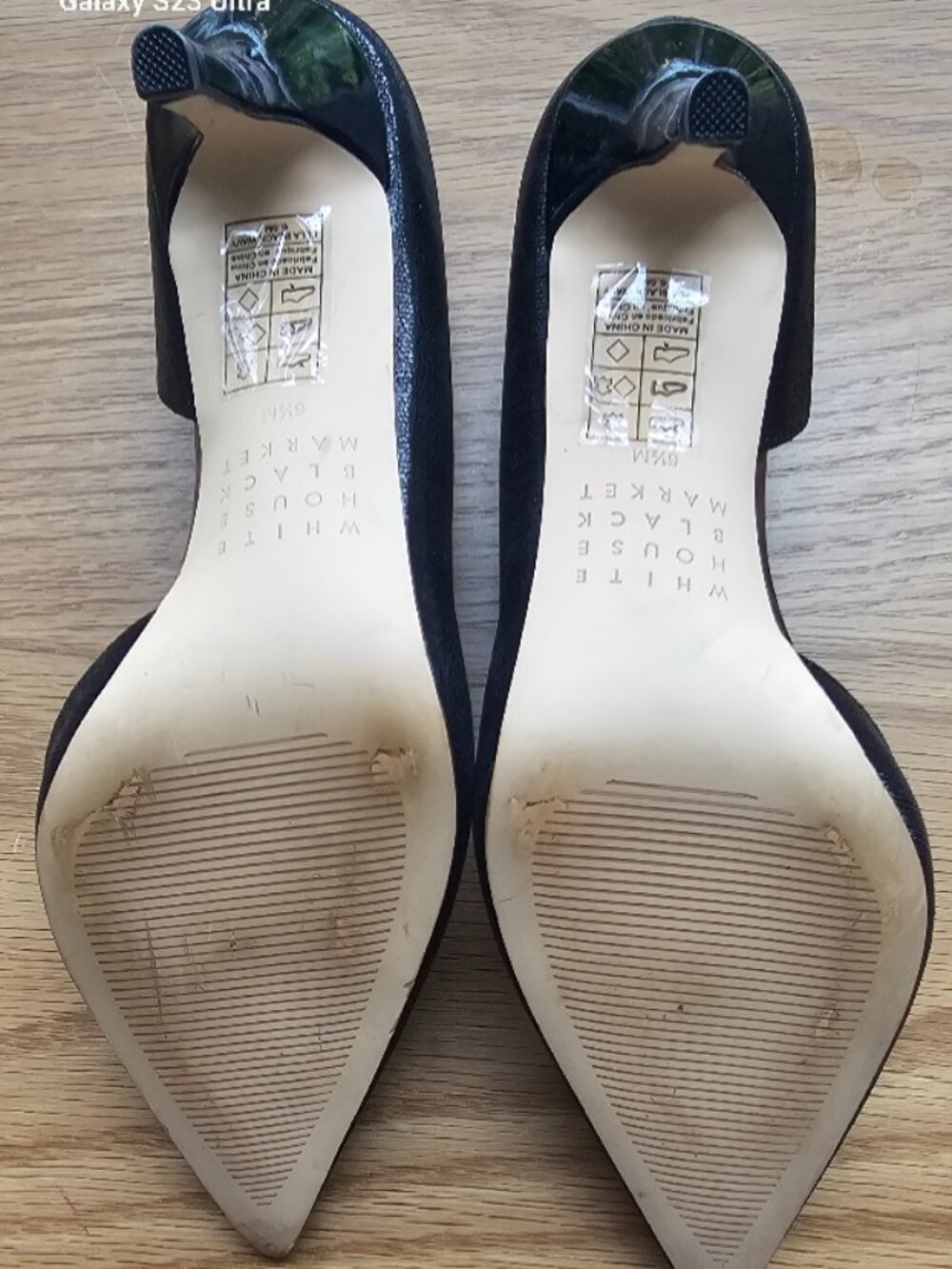 White House Black Market Ella Embossed Leather Pump